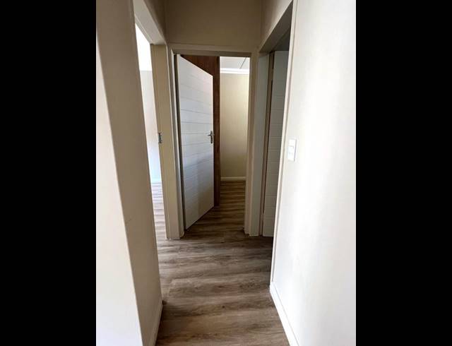 2 BEDROOM APARTMENT FOR SALE IN KAMEELDRIFT